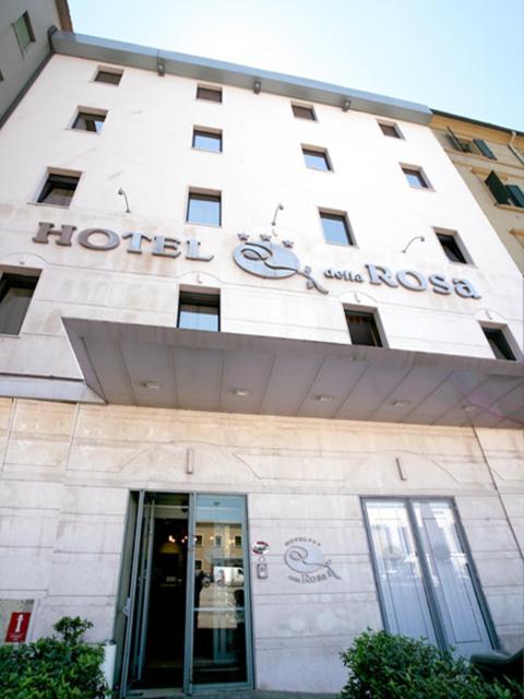 Hotel Della Rosa 3*